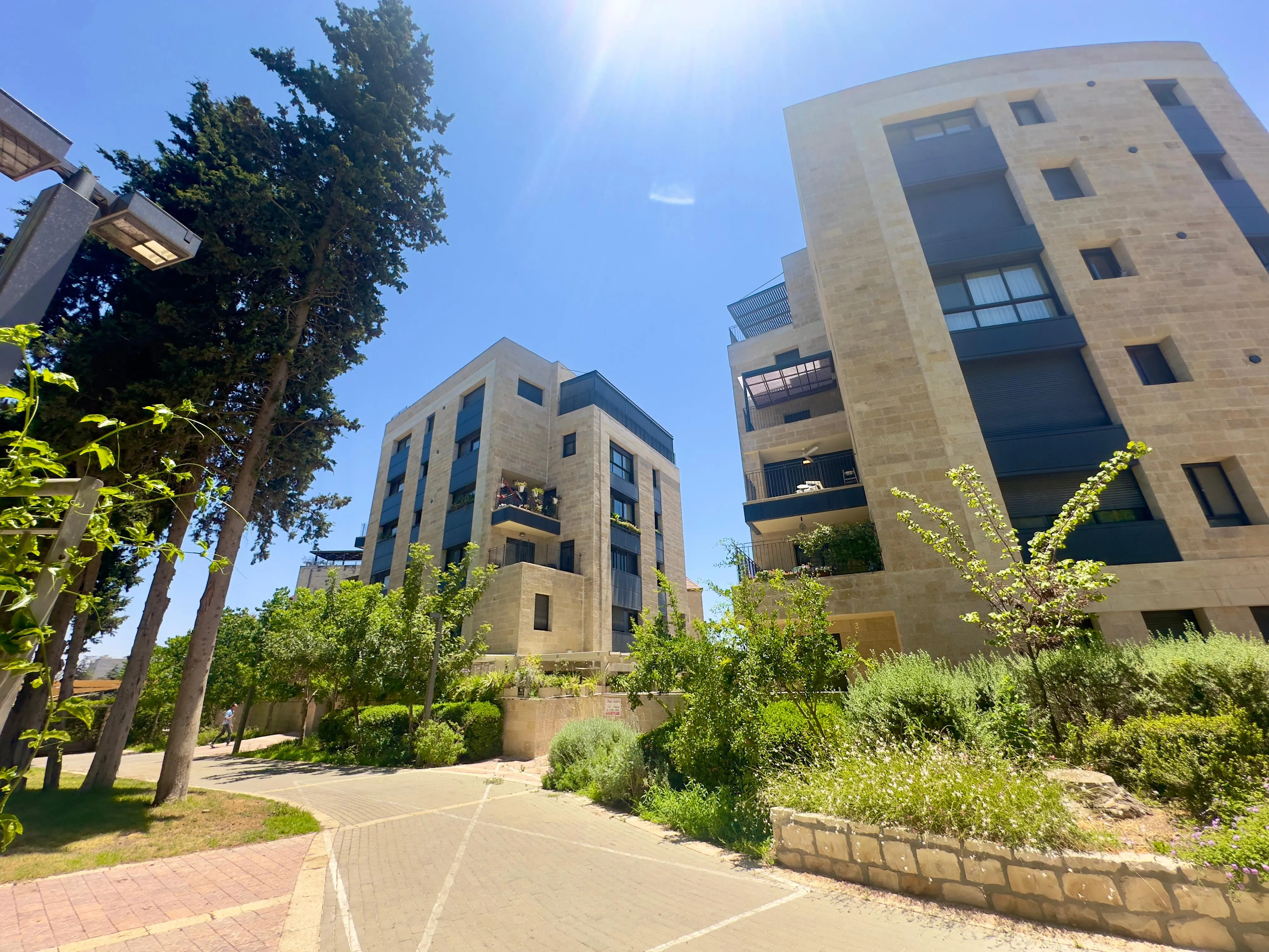 Rabbi Halafta Residence